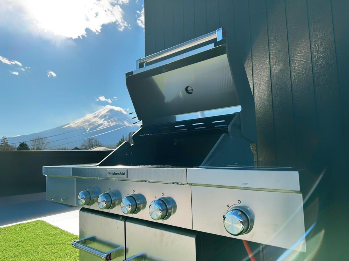 ヴィラ山間堂 Terrace Villa Bbq Bonfire Fuji View Annovillas Fujikawaguchiko Esterno foto